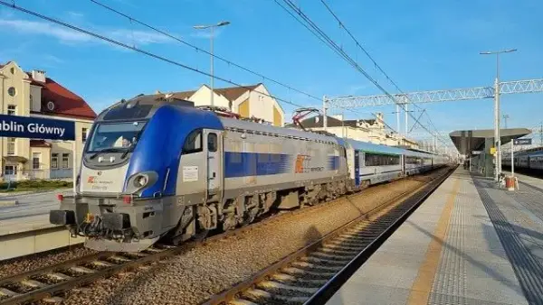 Jak łatwo połączyć się z Intercity WiFi w pociągu PKP Intercity